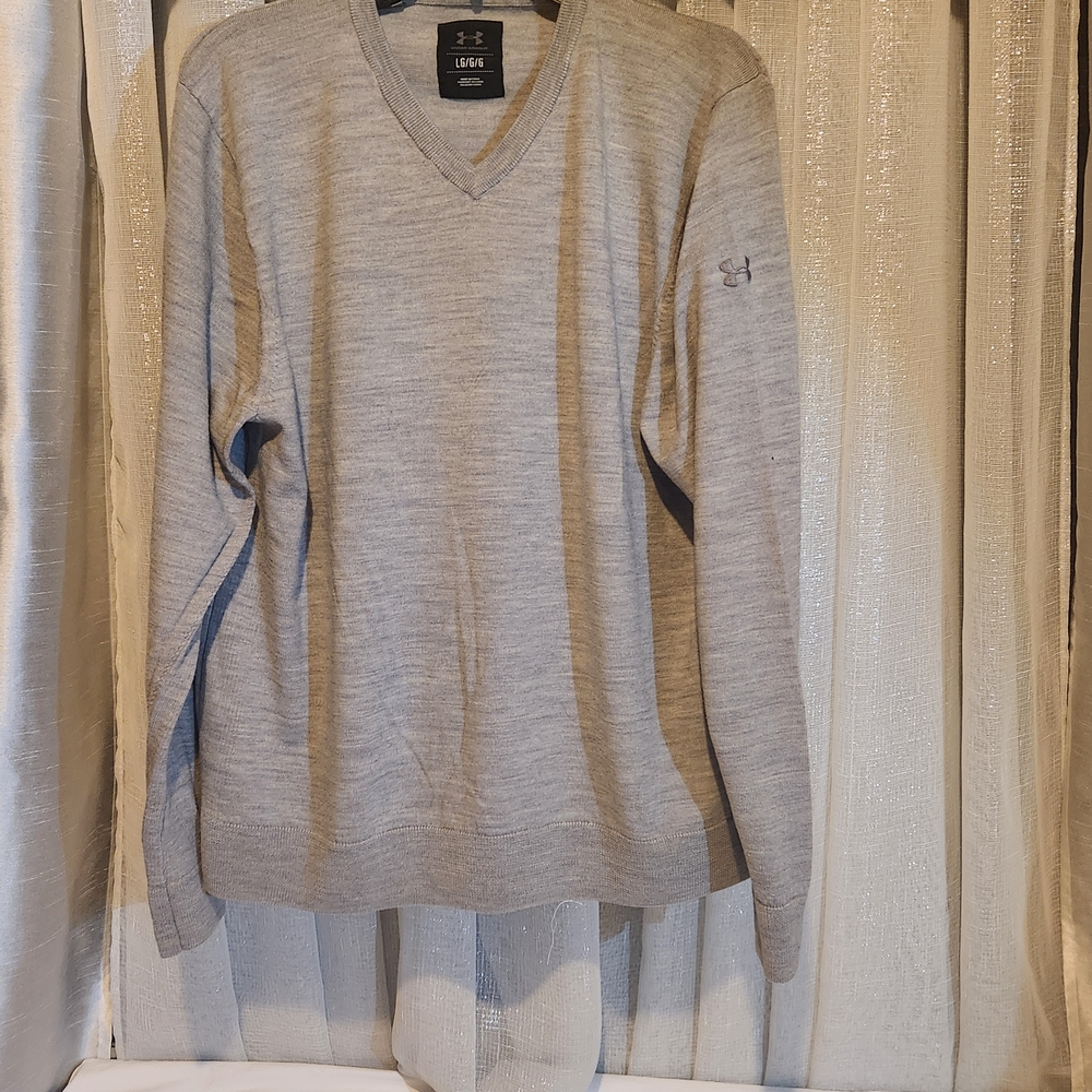 Under Armour Men's Gray Sweater
